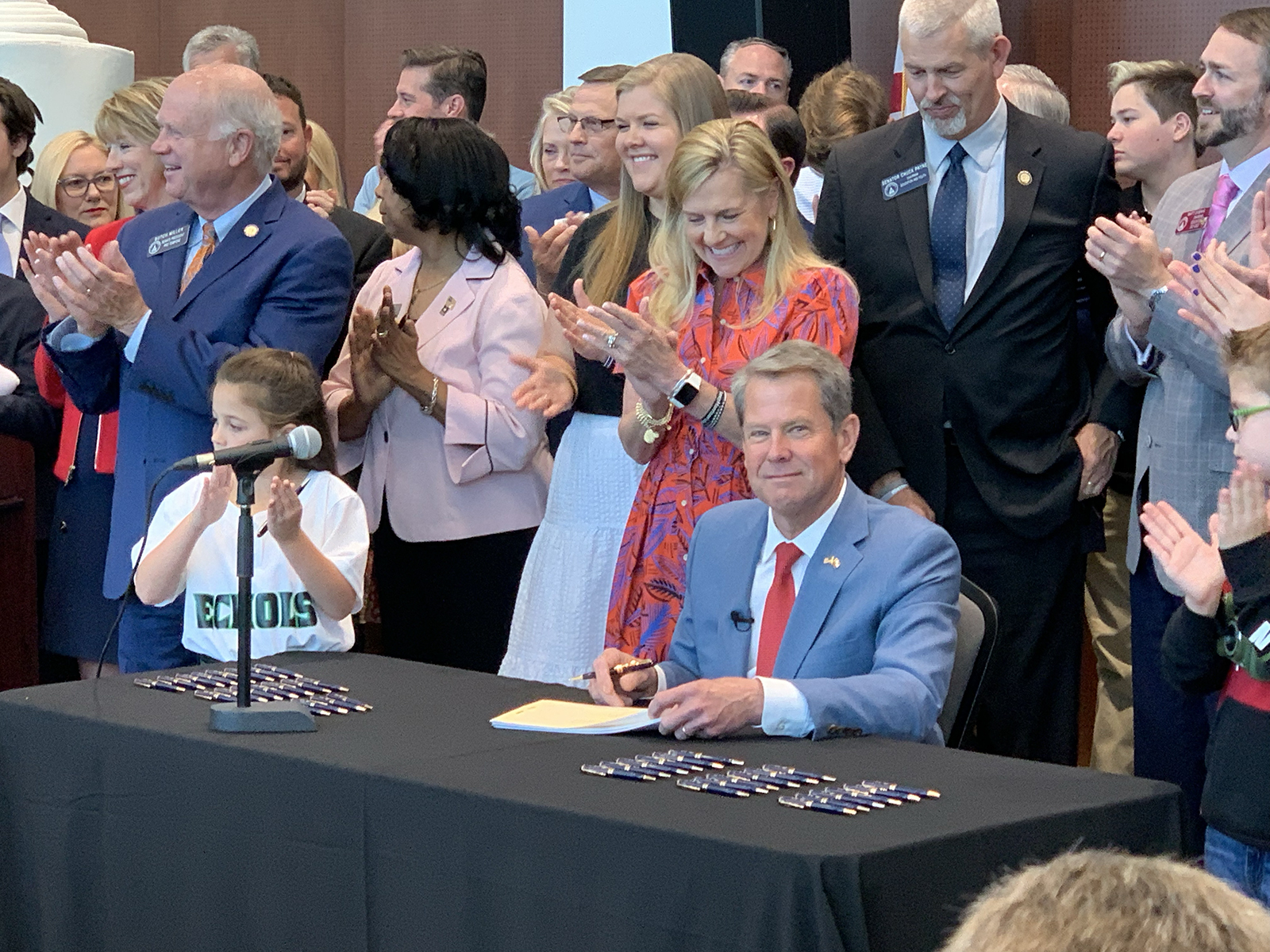 Gov. Brian Kemp signs HB517